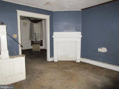 4238 Franklin St, Philadelphia, PA 19140-2223