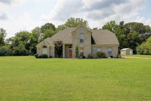 295 Crooked Creek Dr, Somerville, TN 38060-5145