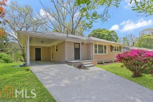 494 Hutchens Rd, Atlanta GA  30354-2406 exterior