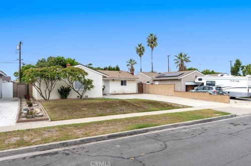 1325 Fremont St, Anaheim, CA 92804-4665