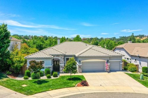 719 Stonemill Dr, Folsom, CA 95630-6164