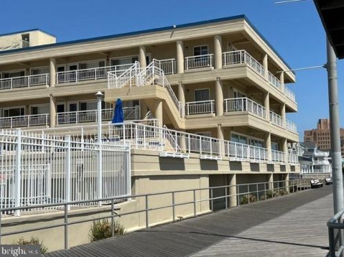 6100 Boardwalk, Atlantic City, NJ 08406-2708