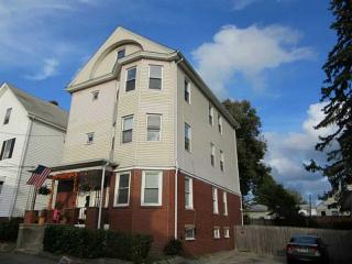 67 Hall St, Providence, RI 02904-2405