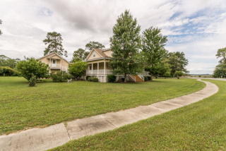 1773 Blythe Island Dr, Brunswick GA  31523-6042 exterior