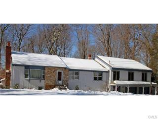 55 Osborn Ln, Upper Stepney, CT 06468-2510