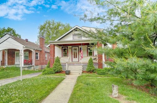 6331 Englewood Ave, Cincinnati, OH 45237-4946