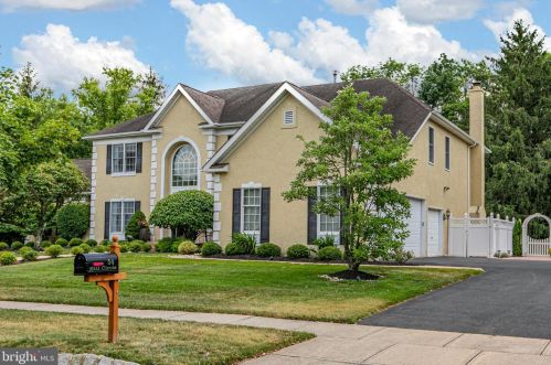 54 Ettl Cir, Princeton NJ  08540-2326 exterior