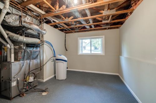 1374 26th Ave, Saint Paul MN  55112-6315 exterior