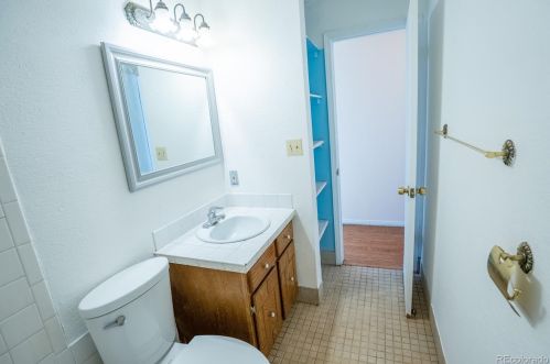 1192 Eagle Cir, Aurora CO  80012-7787 exterior