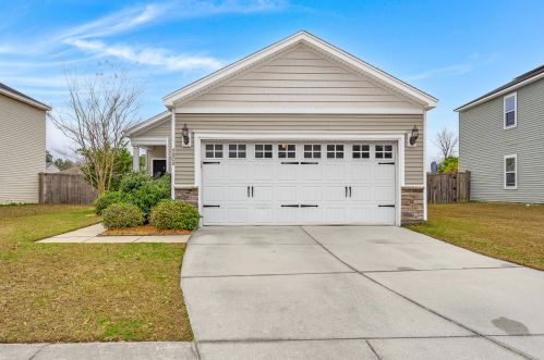 4808 Pitkin Ave, Ladson, SC 29456-6743