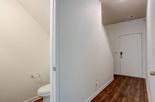 909 Highwood Dr, Atlanta GA  30344-2500 exterior