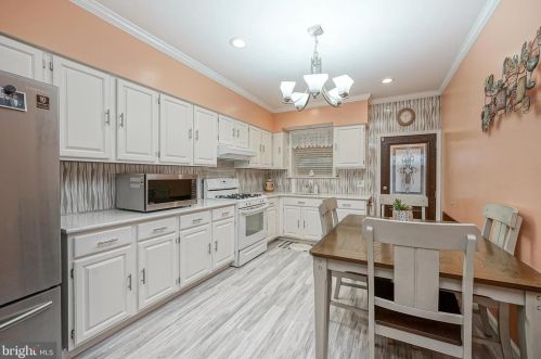 2517 16th St, Philadelphia PA  19132-3907 exterior