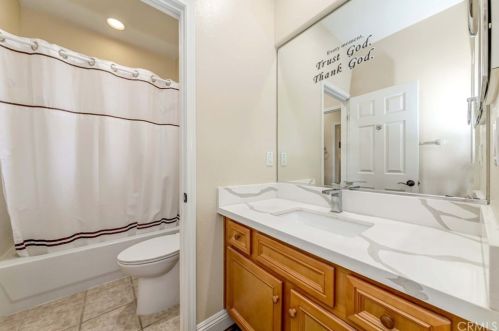 9 Carmichael, Irvine CA  92602-0939 exterior
