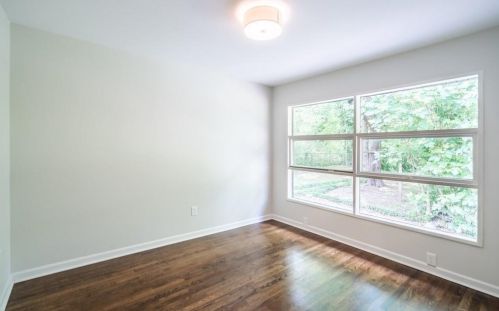2350 Manor Ave, Atlanta GA  30344-1028 exterior