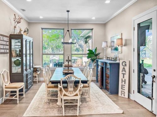 21611 Chenango Lake Dr, Angleton TX 77515-6664 exterior