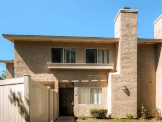 13613 Sycamore Tree Ln, Poway, CA 92064-4652