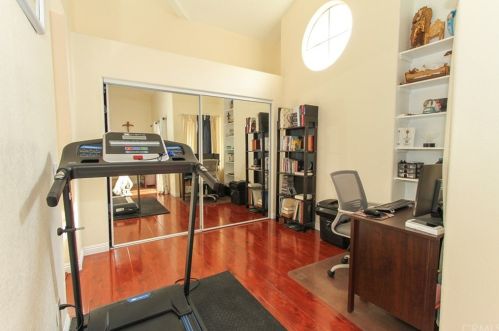 227 Coffman St, Anaheim CA  92805-7100 exterior