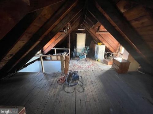 327 Tindall Ave, Trenton NJ 08610-5336 exterior