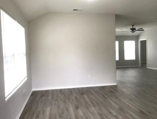 7924 Arkan Pkwy, Dallas, TX 75241-5320