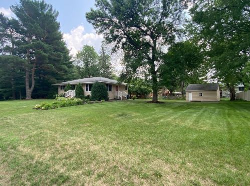 152 Dawn Ave, Saint Paul, MN 55126-6202