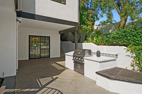 780 25th St, Upland CA  91784-1109 exterior