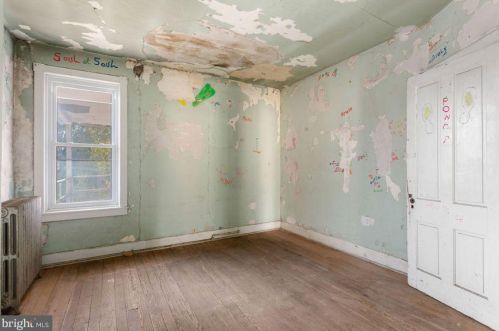 218 Penn St, York PA  17401-2913 exterior