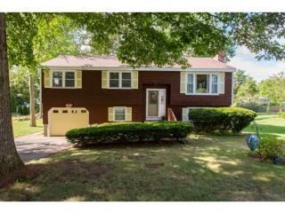 29 Howe St, Rochester, NH 03867-3728