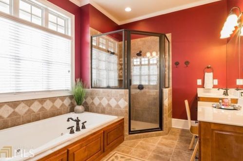 300 Harmony Grv Ln, Jefferson GA  30549-7925 exterior