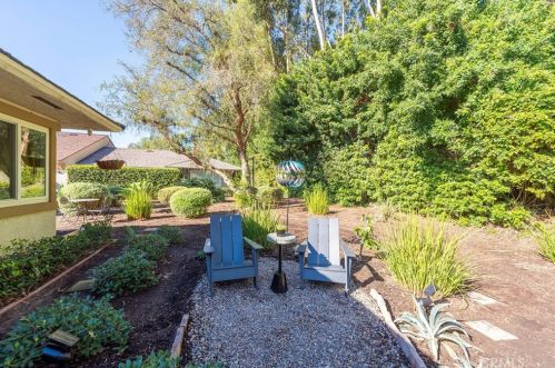 9 Cherry, Irvine CA  92612-2313 exterior