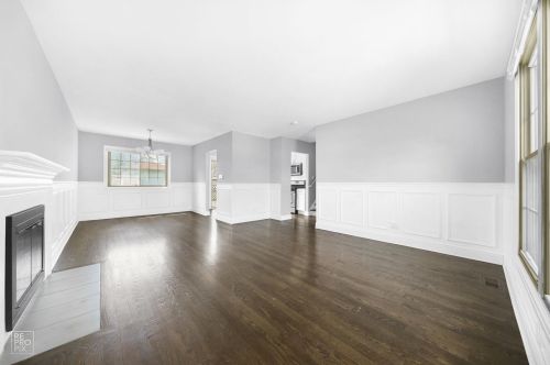 17482 Eastgate Dr, Country Club Hills, IL 60478-4641