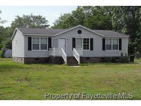 407 Dunrobin Dr, Raeford, NC 28376-9117