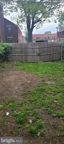 228 Woodlawn Ave, Trenton NJ  08609-1704 exterior