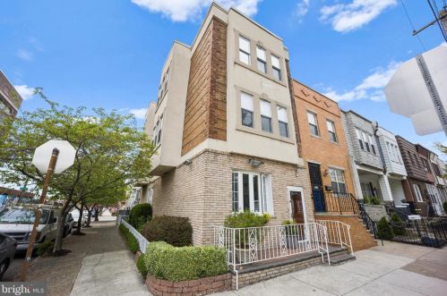 2450 4 St, Philadelphia PA 19148-4713 exterior