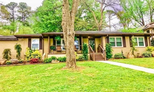 2858 Briarcliff Rd, Atlanta, GA 30329-2502
