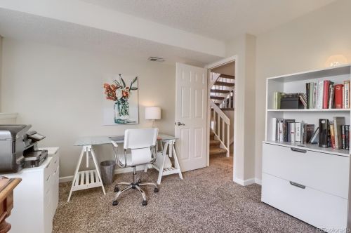 990 Zeno Way, Aurora CO 80017-3394 exterior