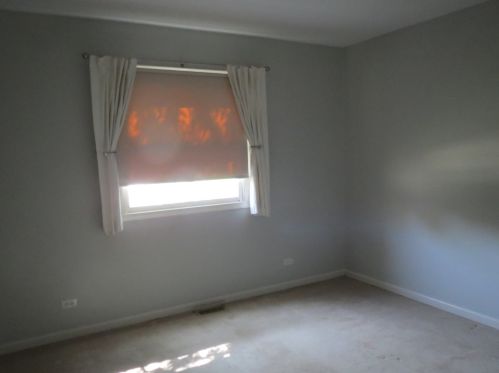 208 Julie Ln, Pingree Grove IL  60140-8393 exterior