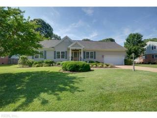 103 Lambs Creek Dr, Yorktown, VA 23693-2301