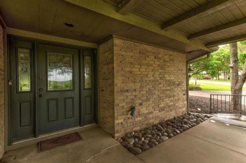 4020 Fairway Dr, Granbury TX  76049-5301 exterior
