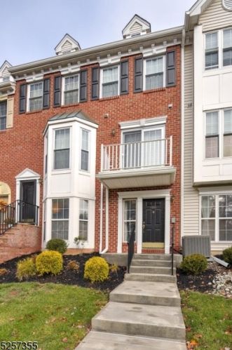 4105 Dilts Ln, Bridgewater, NJ 08807-5559