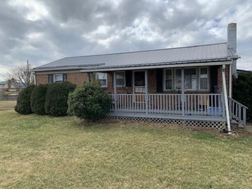 5725 Alum Spring Rd, Snowville, VA 24301-6076