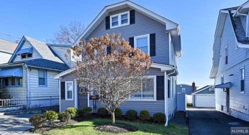42 Mountainview St, Town Center, NJ 07052-4819