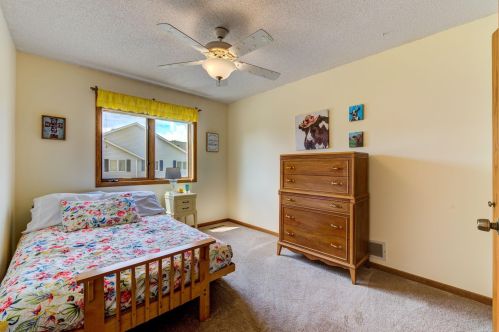 14795 Endicott Way, Saint Paul MN  55124-6492 exterior