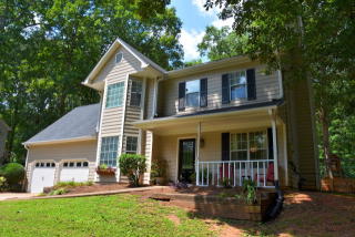 3842 Mill Glen Dr, Douglasville, GA 30135-2520
