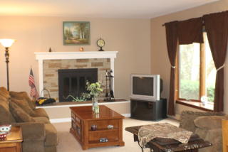 44 Belton St, Stanhope, NJ 07874-3414