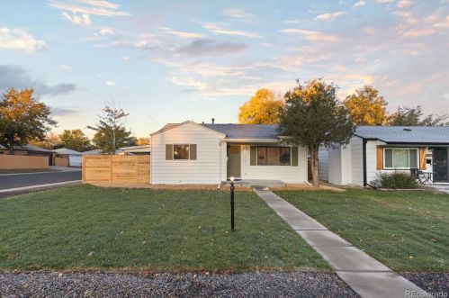 1381 Xavier St, Denver, CO 80204-1019