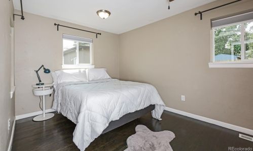 2938 Oneida St, Denver CO  80207-2913 exterior