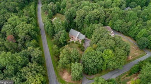 8300 Musket Ridge Ln, Fredericksburg, VA 22407-2154