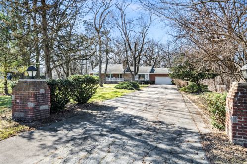 1716 Cambridge Ave, Homewood, IL 60422-2130