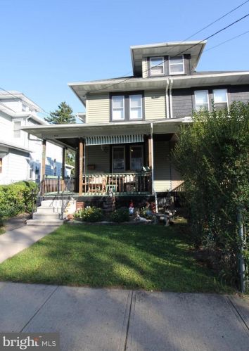 103 Parker Pl, Trenton, NJ 08609-1809