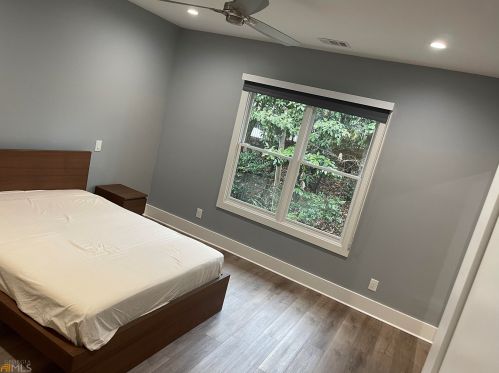 5410 High Point Rd, Atlanta GA  30342-1447 exterior